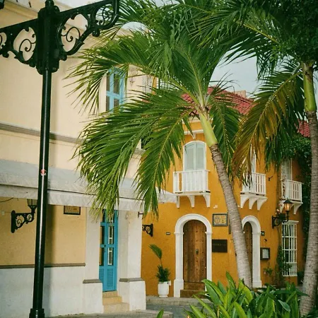 Hotel Casa Heredia Boutique 3*